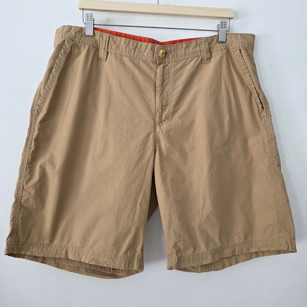 Columbia Men's Tan Utility Cargo Shorts Size 38
